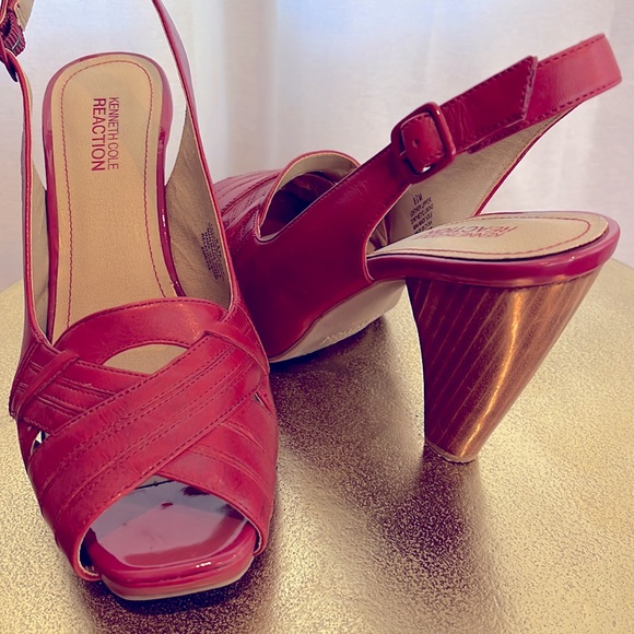 red heels - Picture 4 of 5